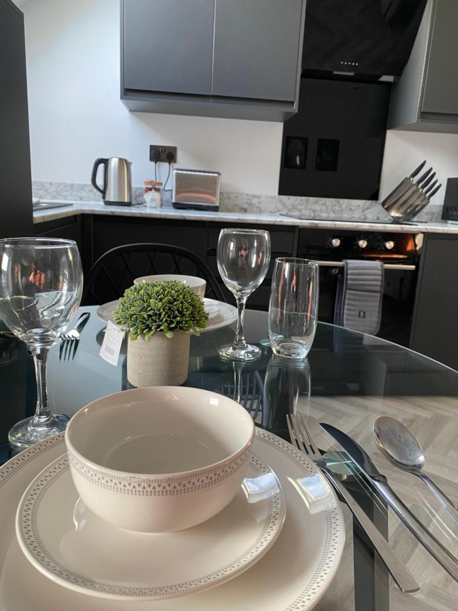 Stylish Apartments Near The Sea Front At Morecambe Хейшем Экстерьер фото